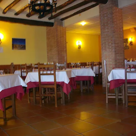 Pensionat Rural San Millan 2*